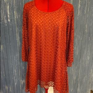 XL Burnt orange lace lined top